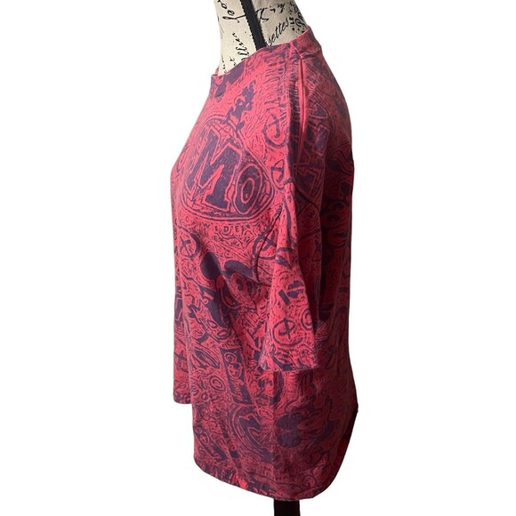 Vintage Disney Cast Member Original Red T Shirt Size Large CMO RARE - Picture 3 of 16